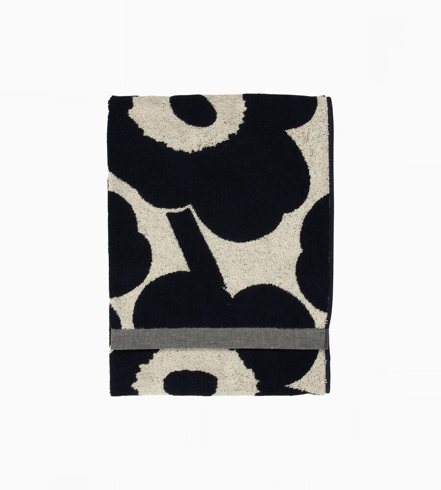 Unikko バスタオル 68×145cm｜タオル｜Marimekko(マリメッコ)｜ルック