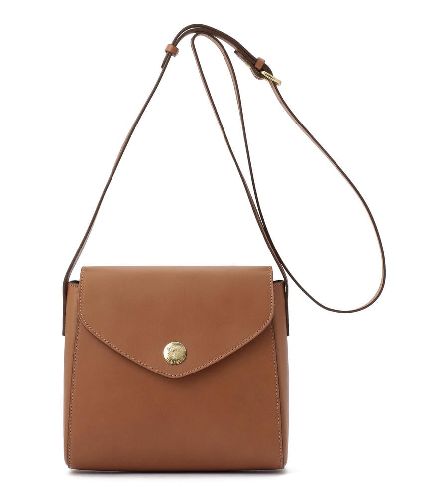 クロスボディバッグ｜ショルダー｜IL BISONTE(イルビゾンテ)｜ルック