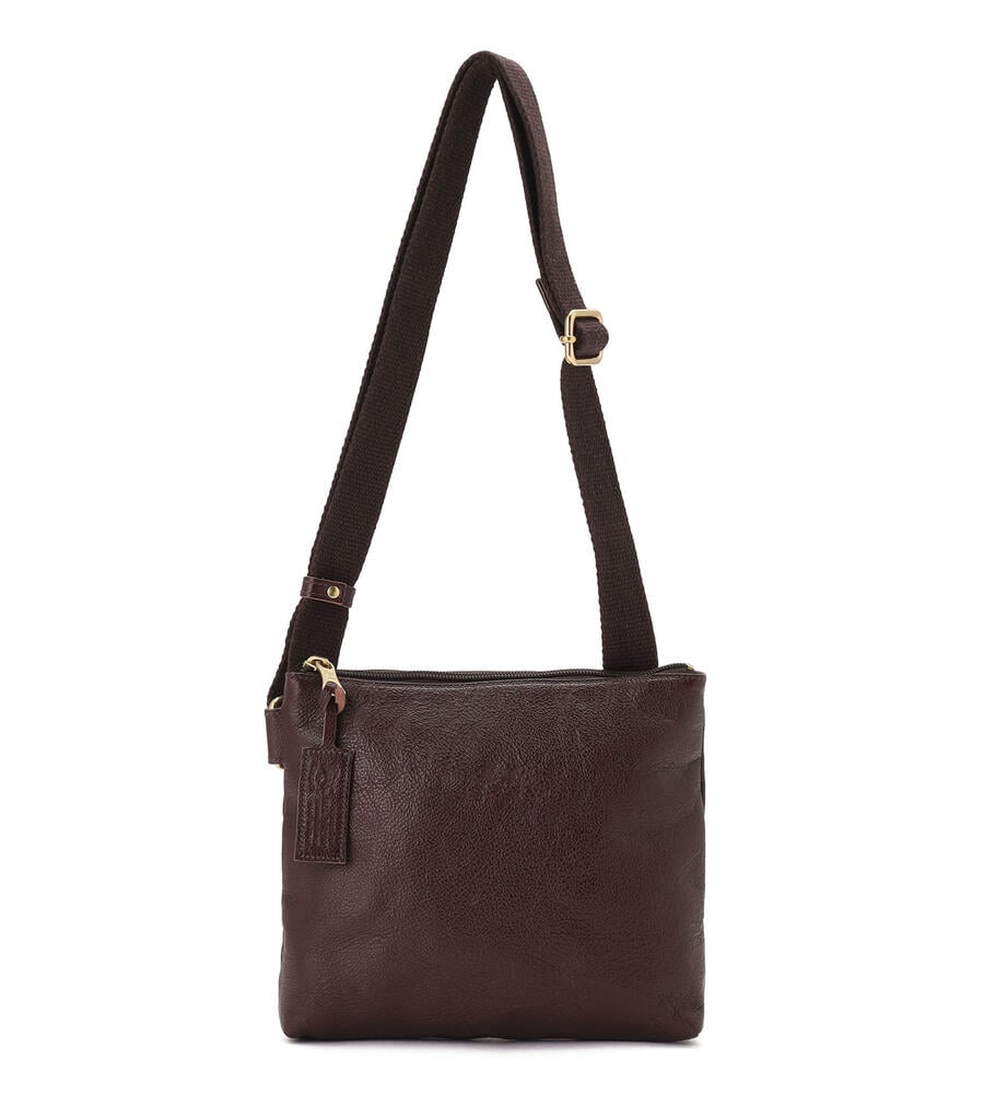 クロスボディバッグ｜ショルダー｜IL BISONTE(イルビゾンテ)｜ルック