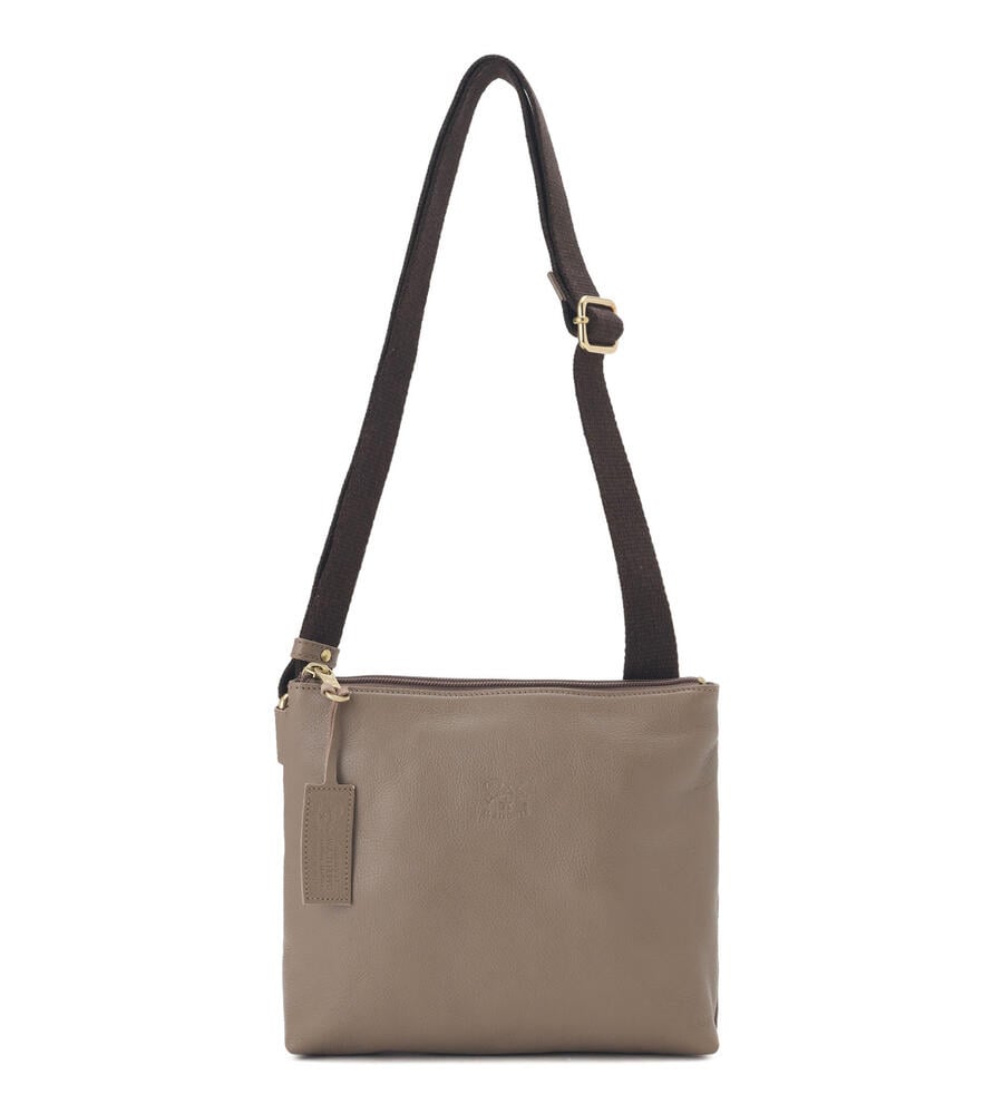 クロスボディバッグ｜ショルダー｜IL BISONTE(イルビゾンテ)｜ルック