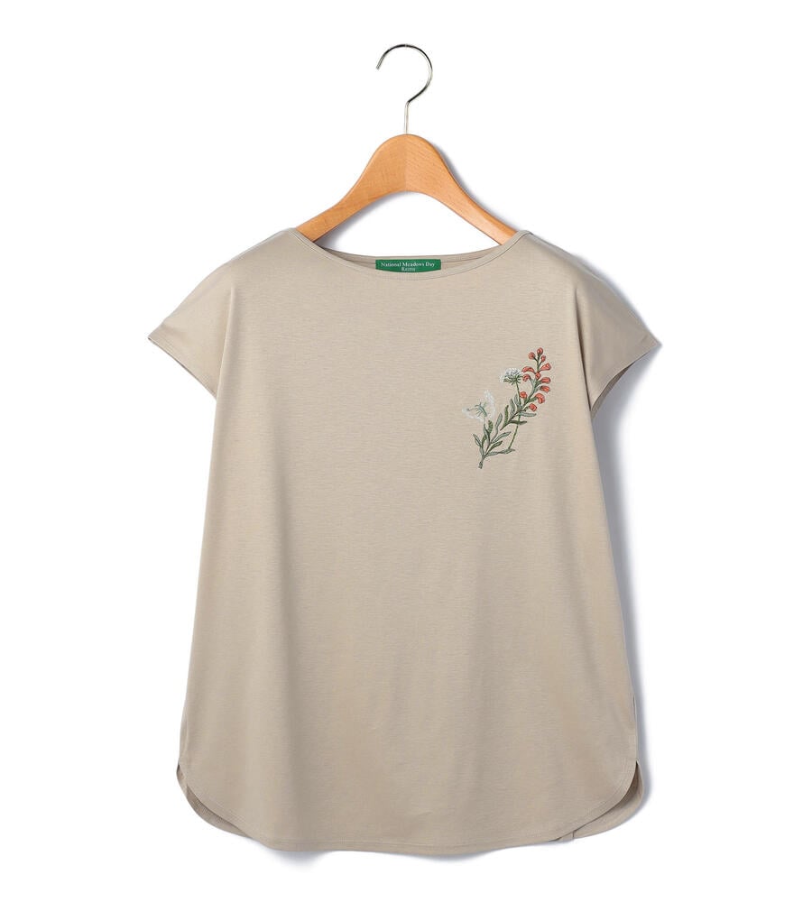 KEITH - 【美品ほぼ新品】 KEITH／キース 白 ローン 衿周り刺繍ブラウス KEITH - 【美品ほぼ新品】 KEITH／キース 白 ローン 衿周り刺繍